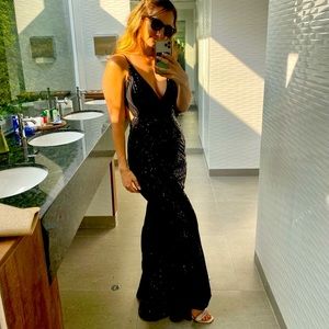 LOVE&LEMONADE Open Back Mermaid Hem Sequin Slip Dress - Black